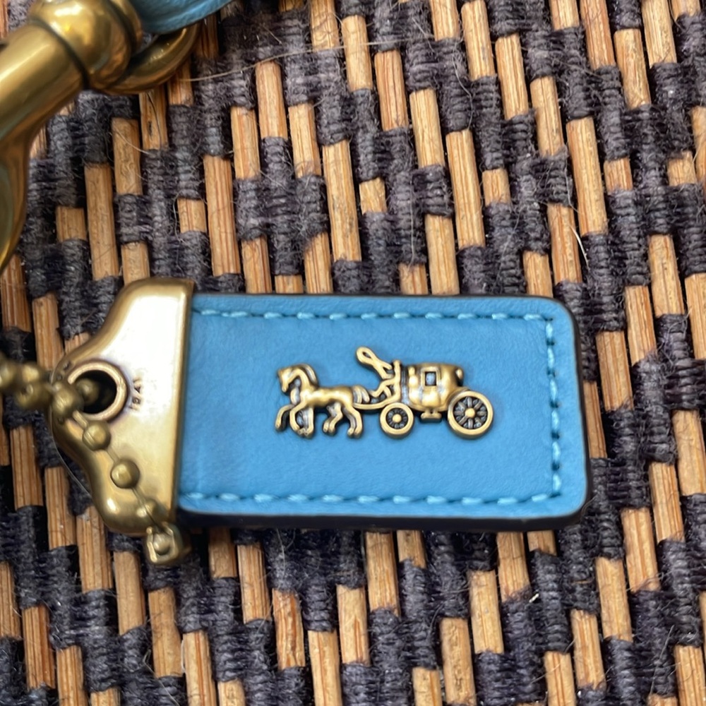 1941 Coach Courier Wristlet clutch 89331 Pacific Blue and brass  NWT - Picture 4 of 14